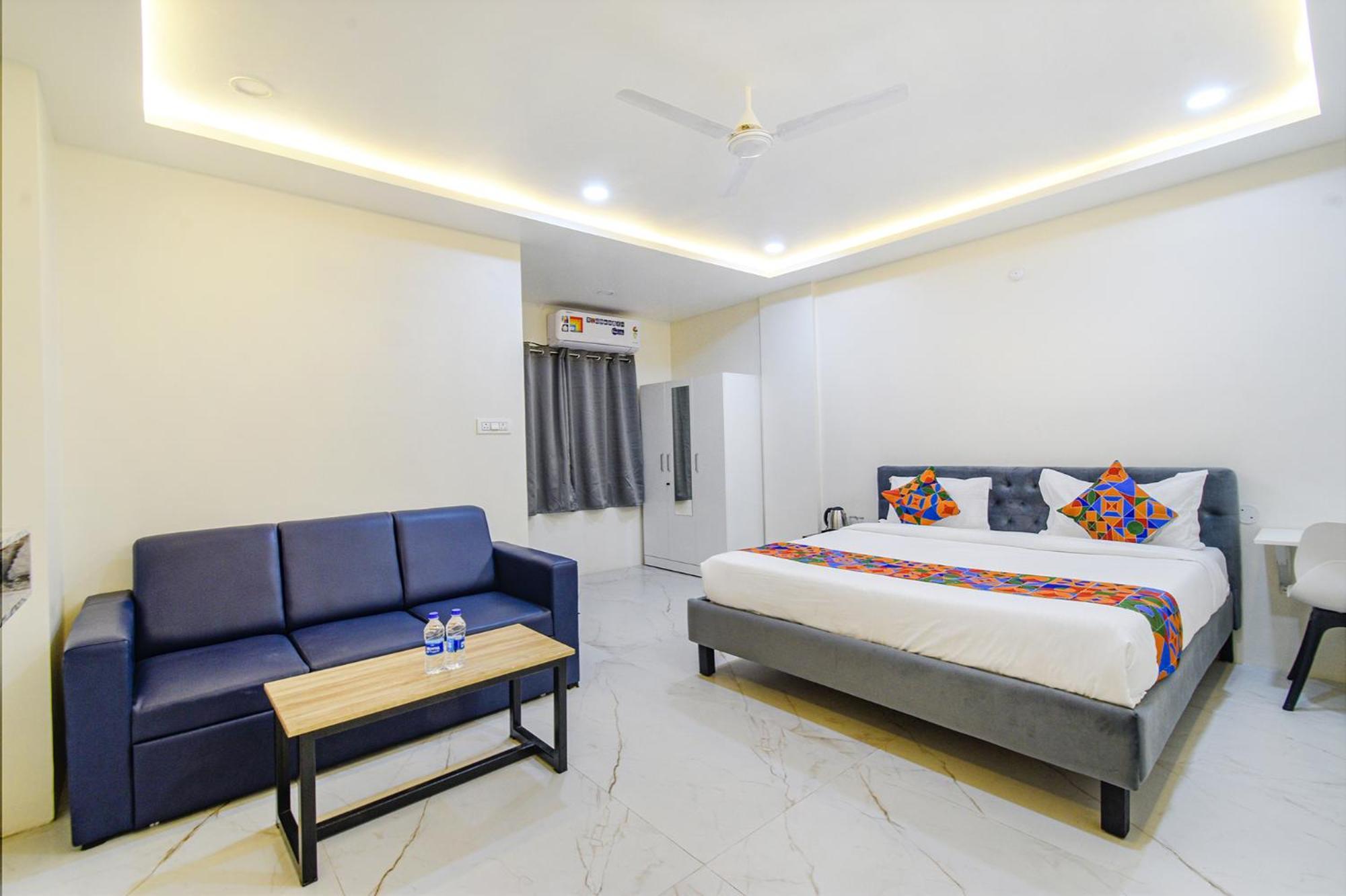 Fabhotel Ssr Ikon Suites - Nr Hyderabad Central University, Kondapur Eksteriør bilde