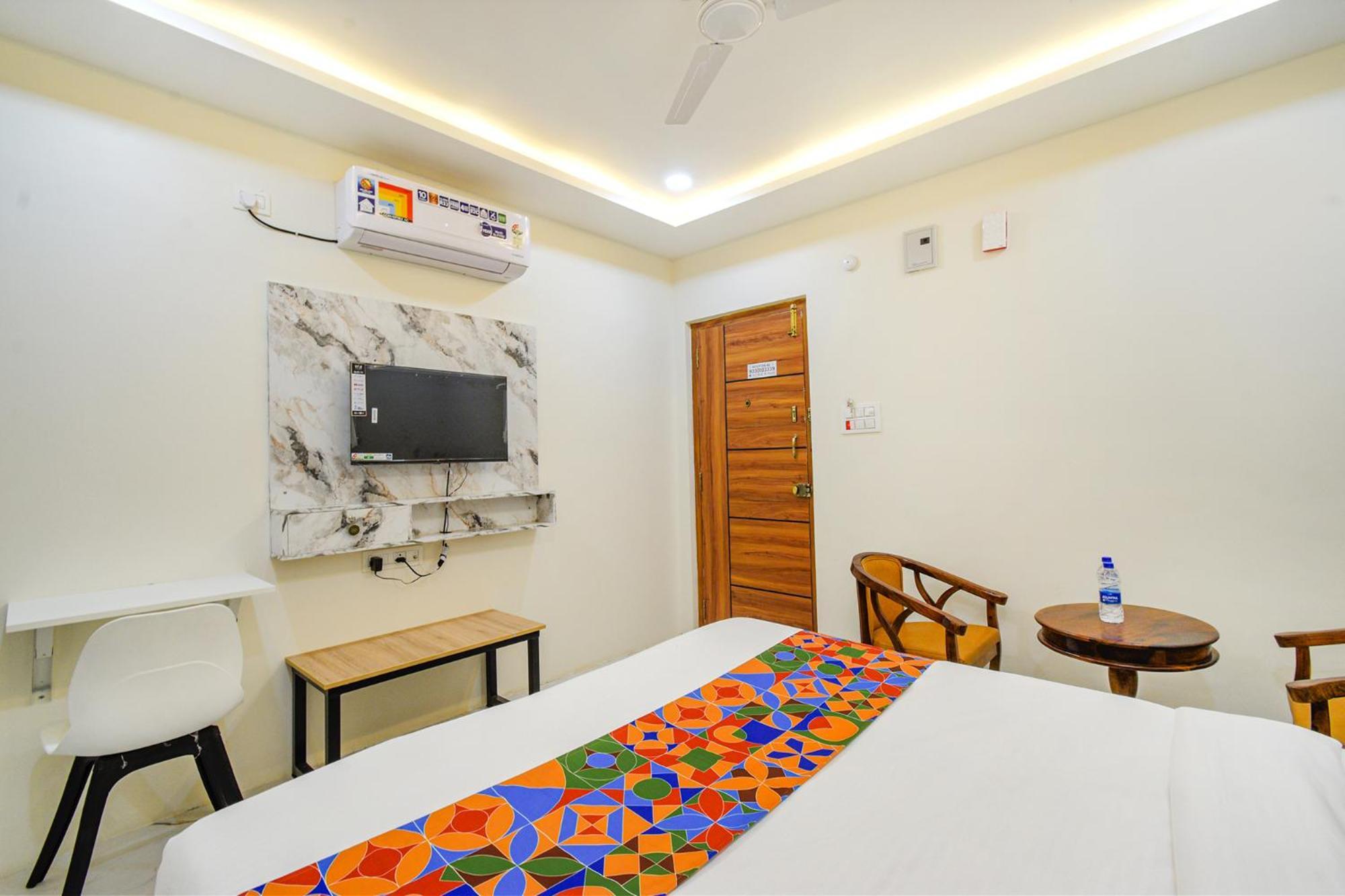 Fabhotel Ssr Ikon Suites - Nr Hyderabad Central University, Kondapur Eksteriør bilde