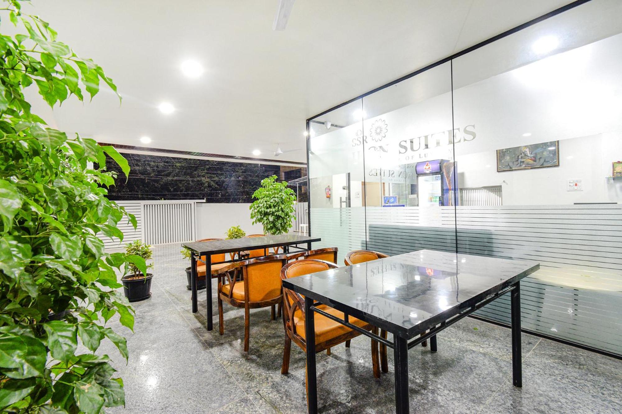 Fabhotel Ssr Ikon Suites - Nr Hyderabad Central University, Kondapur Eksteriør bilde