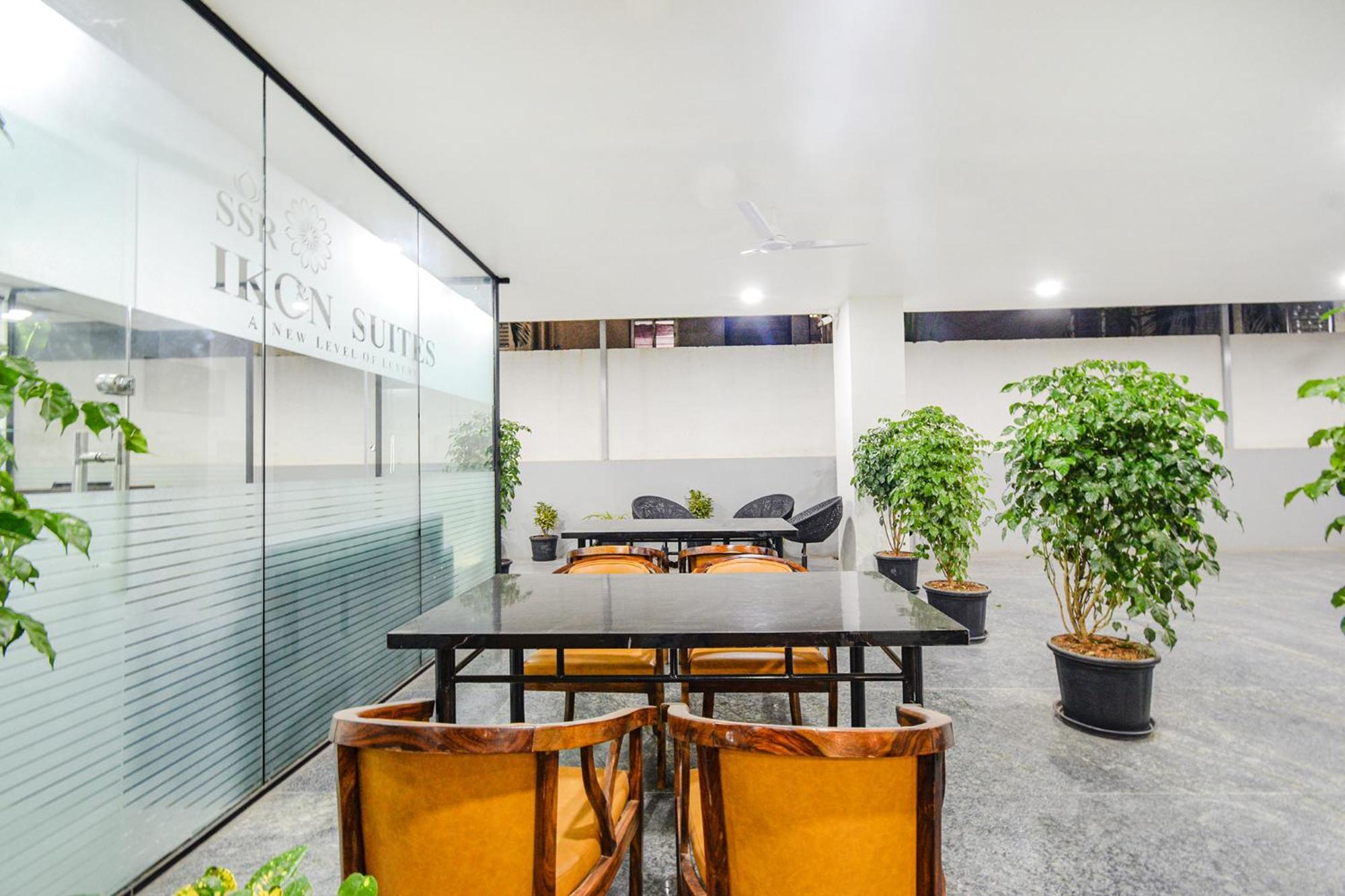 Fabhotel Ssr Ikon Suites - Nr Hyderabad Central University, Kondapur Eksteriør bilde